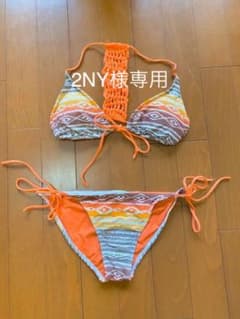 リップガール水着 ビキニのサムネイル
