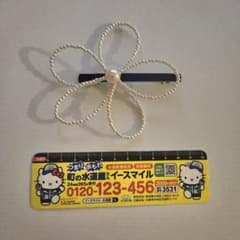 パール フラワー ヘアクリップのサムネイル