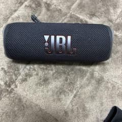 JBL FLIP6 ポータブルスピーカー 本体のサムネイル