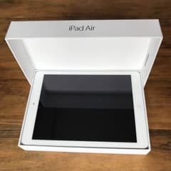 iPad Air Wi-Fiモデル 16GB 箱付きのサムネイル