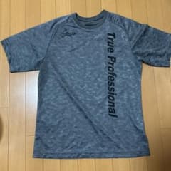 久保田スラッガー迷彩柄Tシャツ