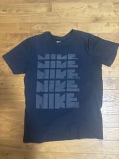 NIKE Tシャツ ブラック Mサイズのサムネイル