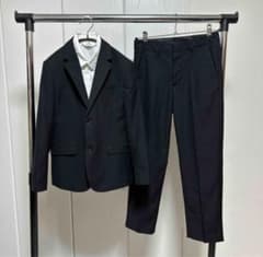 H&M ブラックスーツ 白シャツ付き　146のサムネイル