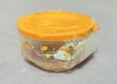 카피바라 씨 뚜껑이 달린 유리 그릇