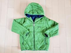 mont-bell　ダウンパーカ　キッズ　140　リバーシブルのサムネイル