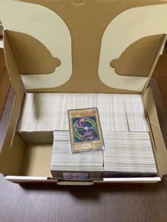 遊戯王 レアカード 初期カード 汎用 パーツ 引退品 まとめ売り 1000枚以上のサムネイル