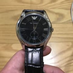 アルマーニ時計のサムネイル