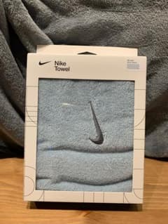 NIKE フェイスタオル ライトブルーのサムネイル