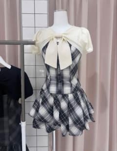 ᗢᘏᓗ 様専用 BUBBLES バブルス リボンアンサンブルワンピース | Mercari