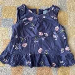 Thumbnail of babyGap 花柄 ネイビー トップス 18-24ヶ月