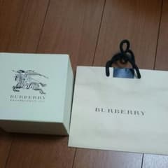 BURBERRY 腕時計用 空箱のサムネイル