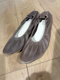 MOHI made in Spain フラットシューズのサムネイル