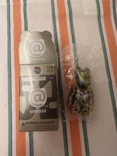 BE@RBRICK SERIES 52 ベアブリック　シークレットのサムネイル