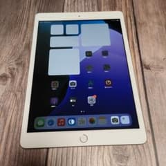 iPad 第8世代 32GB シルバー SIMフリー 超美品 - メルカリ