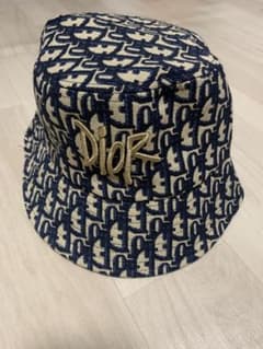 【最終お値下げ】Christian Dior バケットハット 58のサムネイル