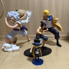 ワンピースフィギュア　セット売り　3兄弟