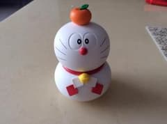 鏡餅ドラえもんフィギュア(ニューイヤーセット)のサムネイル