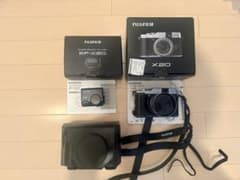 美品】FUJIFILM X20 シルバー フラッシュ未使用ケース 付属品多数