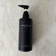 peu à beauté BODY CREAM 500g 残量1/3 - メルカリ