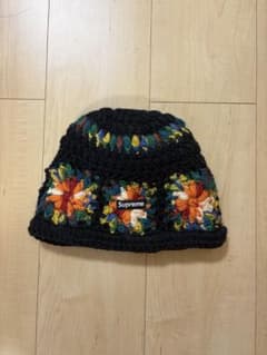 Supreme 花柄ニット帽 Supreme(シュプリーム) / ニットキャップ/--/アクリル/NVY/花柄/メンズ