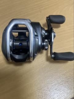 SHIMANO SLX70 ベイトリールのサムネイル