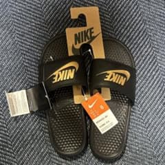 NIKE サンダル ブラック/ゴールド 8のサムネイル