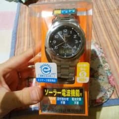 シチズン時計　ソーラー電波機能付きのサムネイル