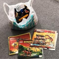 LEGO DINOとNINJAGOのサムネイル