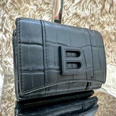 美品】バレンシアガ 三つ折り財布 ブラック アワーグラス クロコ Bロゴ 