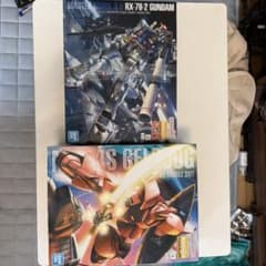 ガンプラMG ガンダム Ver.3.0 & シャア専用ゲルググ2.0.