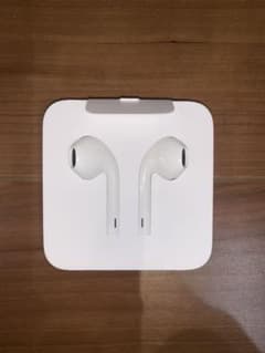 iPhone 純正イヤホン アップルのサムネイル