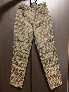 FENDI ズッカ柄 パンツ イタリア製 - メルカリ