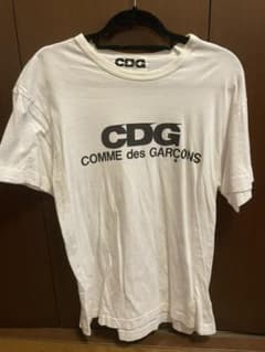 最終値下げ！！限界値下げ！コムデギャルソン CDG Tシャツ　X Lのサムネイル