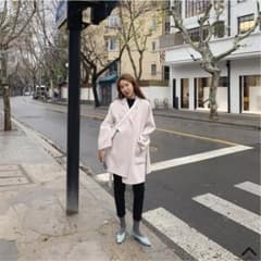 新品未使用 dholic ハンドメイドコートのサムネイル