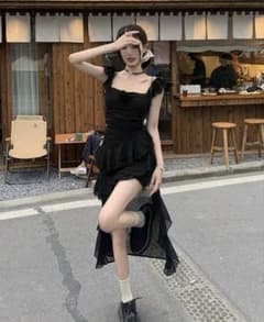 フリルデザイン キャミワンピース ブラックのサムネイル