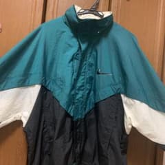 希少 NIKE ナイロンジャケット 90s 銀タグのサムネイル