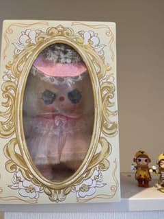 BABY THREE ロリータシリーズ400% 箱付き　オイル目　限定版 BABY THREE ロリータシリーズ400% 箱付き オイル目 限定版