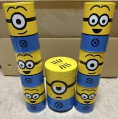 ミニオンズ　空き缶セット　USJのサムネイル