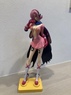 ワンピース　レイジュ　フィギュアのサムネイル