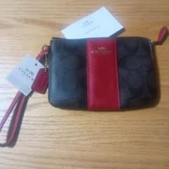 新品　未使用　COACH シグネチャー ポーチ リストレット ブラウン レッドのサムネイル