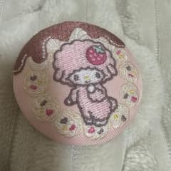 サンリオ　刺繍缶バッジ第4弾　マイスウィートピアノのサムネイル