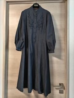 レリアン　近年モデル 刺繍ワンピース 花柄ワンピース 11号 2点セットのサムネイル