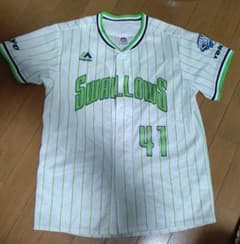 ヤクルトスワローズ応援ユニフォームのサムネイル