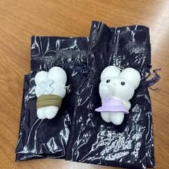 beco+81 しりみみうさぎ ガチャガチャのサムネイル