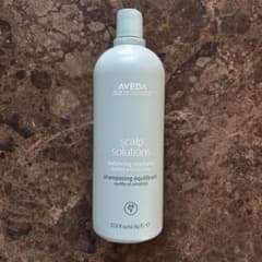 AVEDA スカルプソリューション　シャンプー　1000ml ポンプ付き AVEDA スカルプソリューションバランシングシャンプー 1000ml 新品