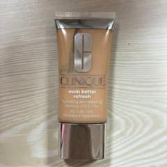 CLINIQUE イーブン ベター リフレッシュ 61 アイボリーのサムネイル