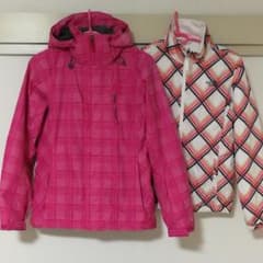 専用　ノースフェイス　マウンテンパーカーのサムネイル