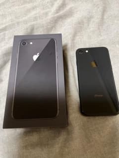 Apple iPhone 8 ブラック 本体 箱付き　 64GBのサムネイル