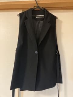 ZARA サイドスリット　ジレのサムネイル