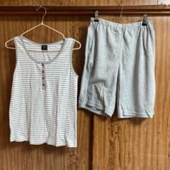 パジャマのサムネイル